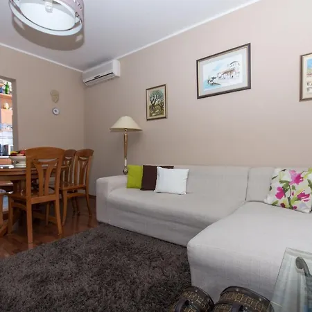 Mm Apartment
