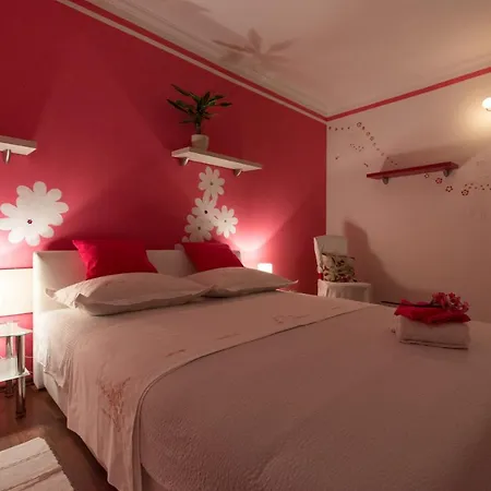 Mm Apartment